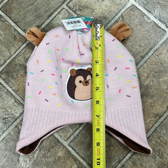 Squishmallows Beanie Toque Hat with Ears and Gloves Set, Pink with Sprinkles - Picture 11 of 11